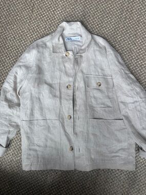 Zara Neutral 100% Linen Button-Up Jacket in Light Beige